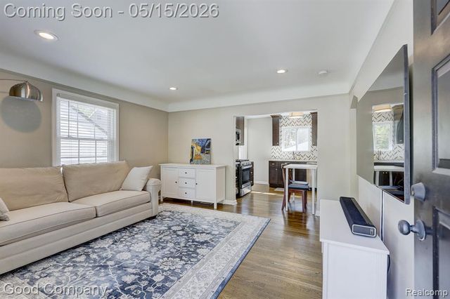 1706 N Blair Avenue, Royal Oak, MI 48067