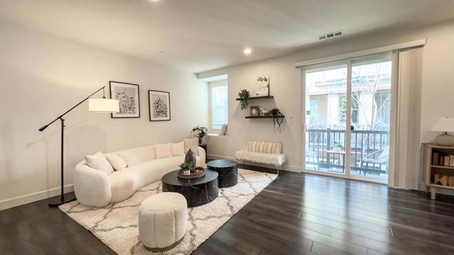 1647 Murasky Pl, San Jose, CA 95131