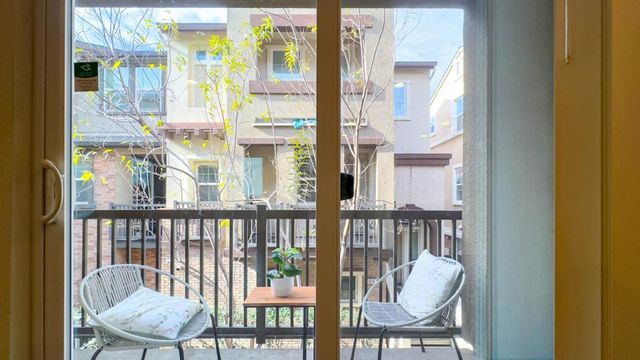 1647 Murasky Pl, San Jose, CA 95131