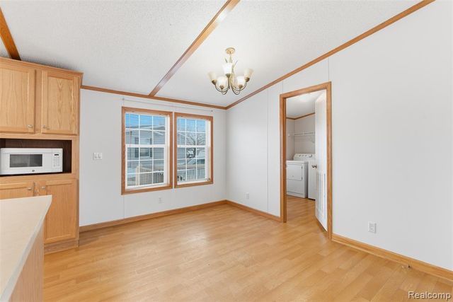 3710 Elm Ct., Clarkston, MI 48348