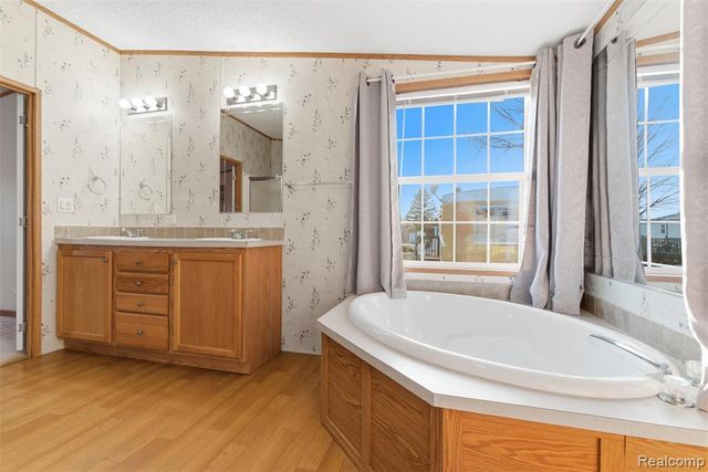 3710 Elm Ct., Clarkston, MI 48348