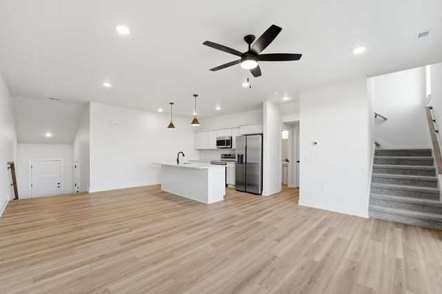 3009 Bracken Place, Norwalk, IA 50211