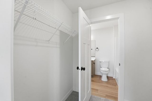 3009 Bracken Place, Norwalk, IA 50211