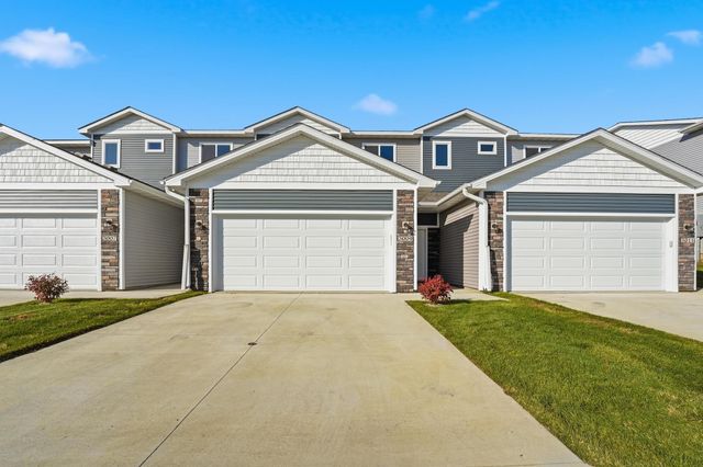 3009 Bracken Place, Norwalk, IA 50211