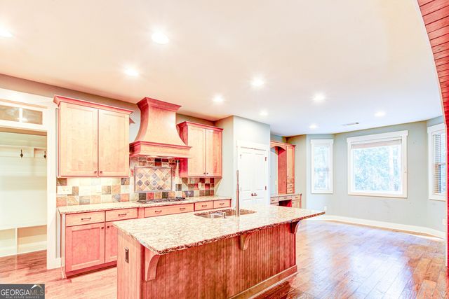 107 Beverly Farms Drive, Sharpsburg, GA 30277