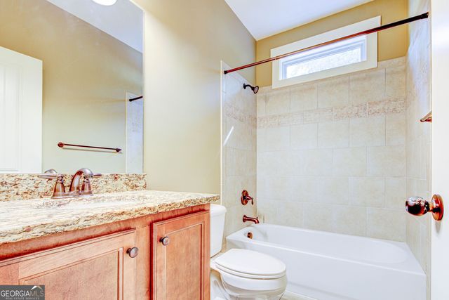 107 Beverly Farms Drive, Sharpsburg, GA 30277