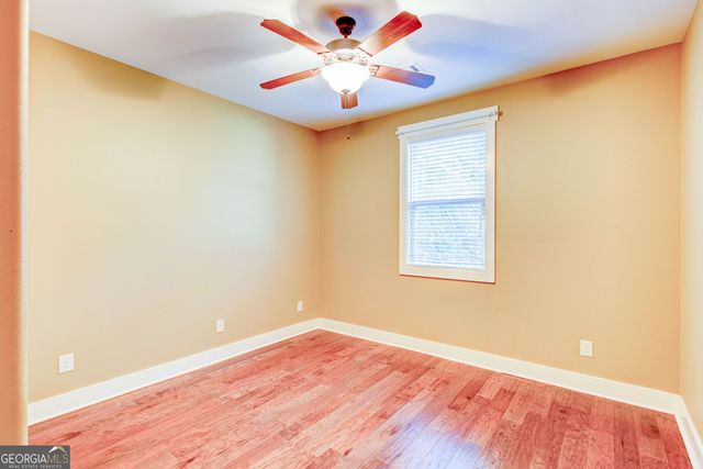 107 Beverly Farms Drive, Sharpsburg, GA 30277