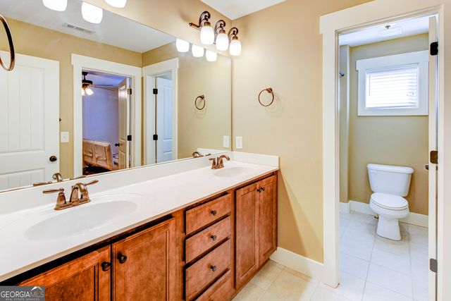 107 Beverly Farms Drive, Sharpsburg, GA 30277