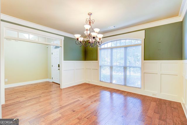 107 Beverly Farms Drive, Sharpsburg, GA 30277