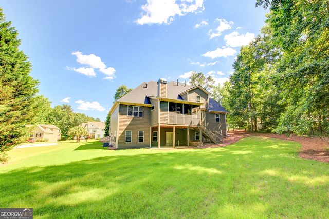 107 Beverly Farms Drive, Sharpsburg, GA 30277