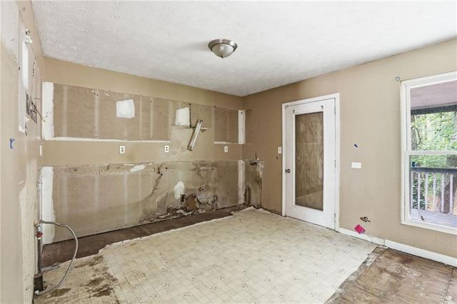 3570 Brenda Court, Douglasville, GA 30135