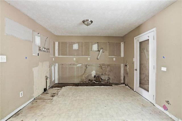 3570 Brenda Court, Douglasville, GA 30135