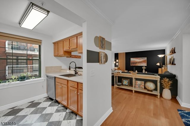 7 Prospect St 705, Morristown Town, NJ 07960