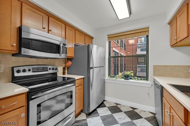 7 Prospect St 705, Morristown Town, NJ 07960