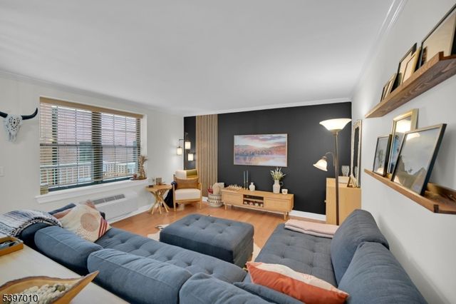 7 Prospect St 705, Morristown Town, NJ 07960