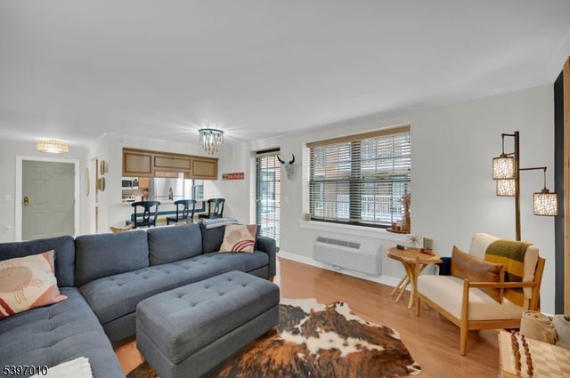 7 Prospect St 705, Morristown Town, NJ 07960