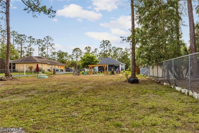 3283 2nd AVE SE, Naples, FL 34117