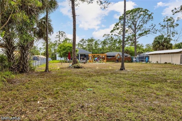 3283 2nd AVE SE, Naples, FL 34117