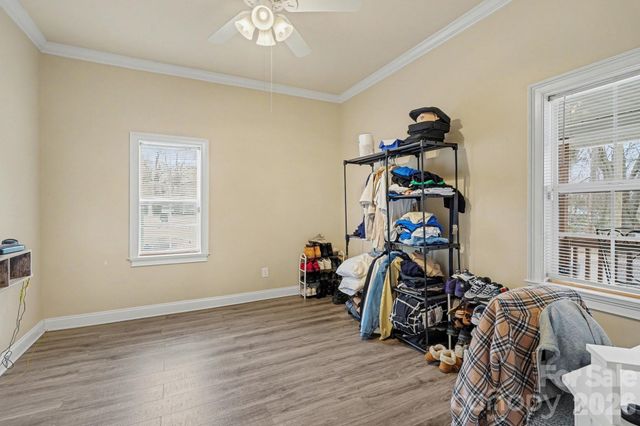 318 E Pressley Avenue, Mooresville, NC 28115