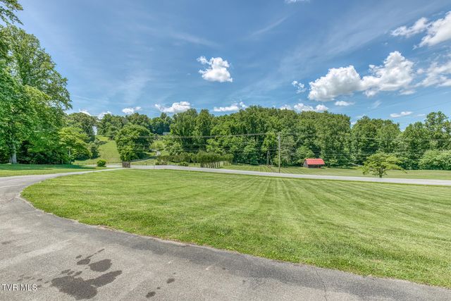 429 Hidden Valley Road, Kingsport, TN 37663