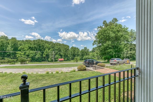 429 Hidden Valley Road, Kingsport, TN 37663