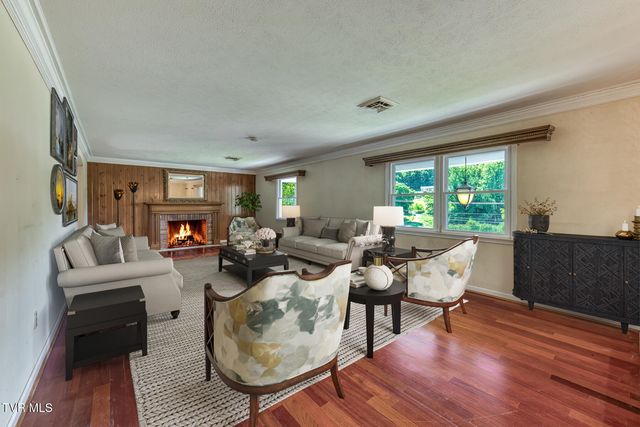 429 Hidden Valley Road, Kingsport, TN 37663