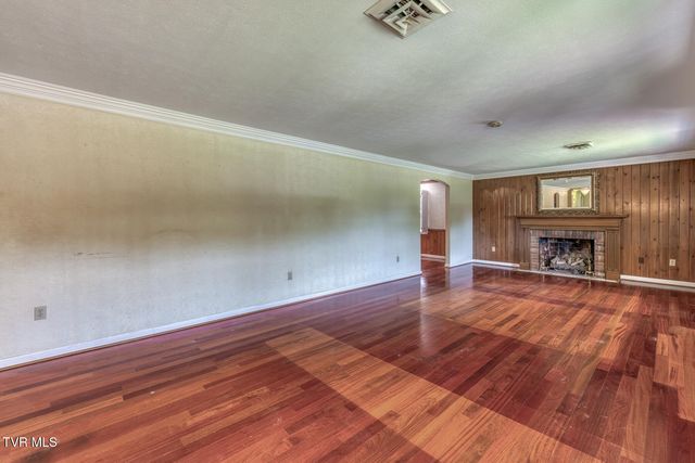 429 Hidden Valley Road, Kingsport, TN 37663