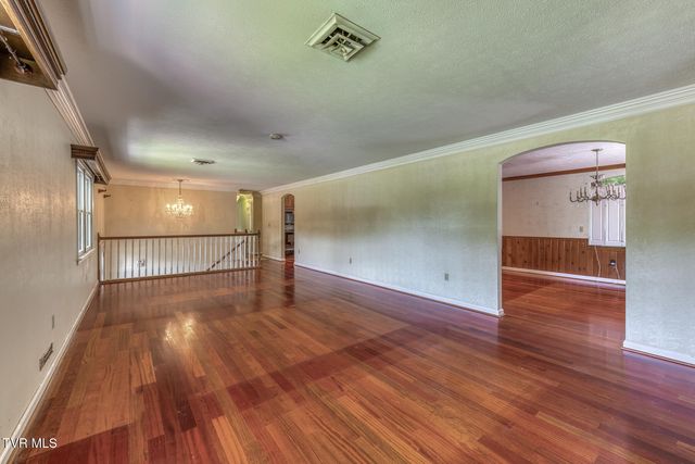 429 Hidden Valley Road, Kingsport, TN 37663