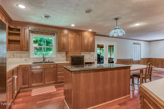 429 Hidden Valley Road, Kingsport, TN 37663