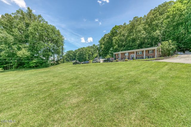 429 Hidden Valley Road, Kingsport, TN 37663