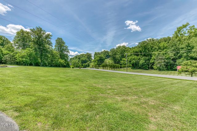 429 Hidden Valley Road, Kingsport, TN 37663