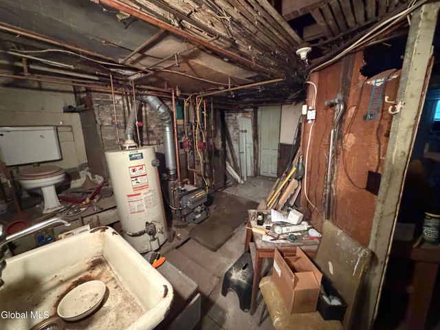 179 4th Street, Troy, NY 12180