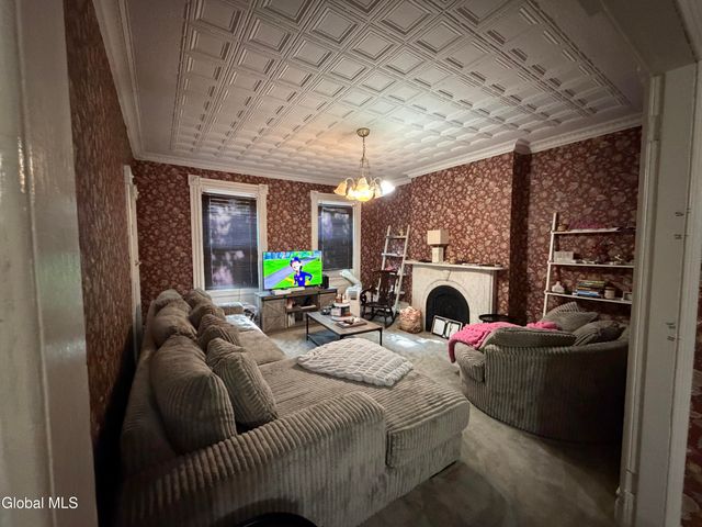 179 4th Street, Troy, NY 12180