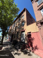 179 4th Street, Troy, NY 12180