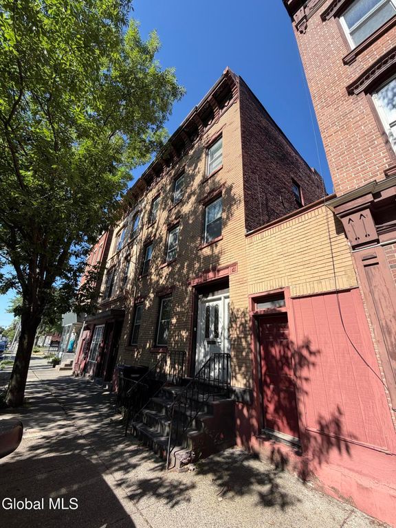 179 4th Street, Troy, NY 12180