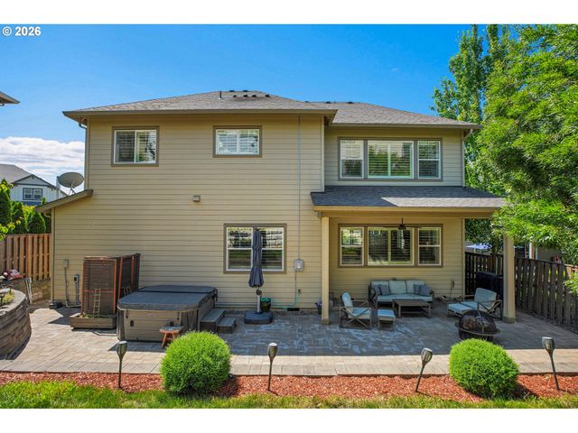 15243 Sw SEINE Dr, Portland, OR 97224
