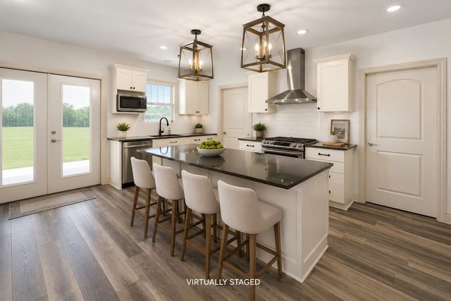6733 E Central Park Ave, Bel Aire, KS 67226