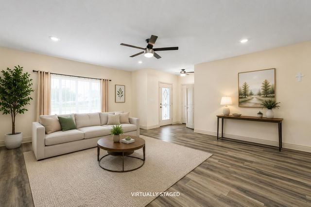 6733 E Central Park Ave, Bel Aire, KS 67226