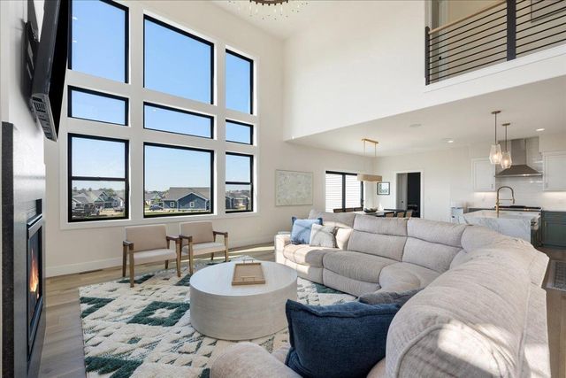 6629 Morning Dew Lane, Sun Prairie, WI 53590