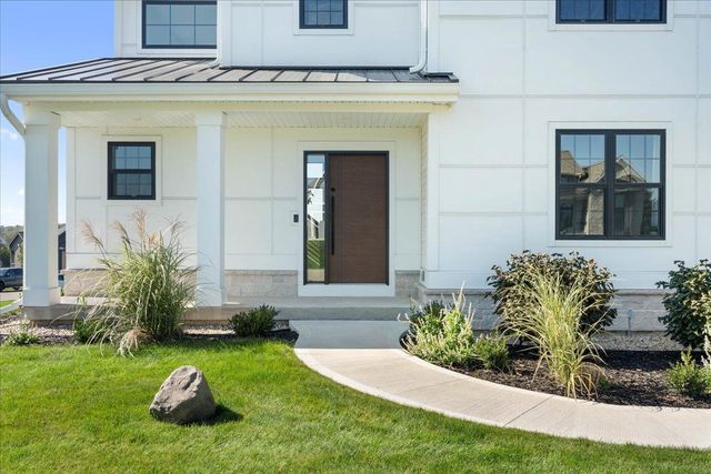 6629 Morning Dew Lane, Sun Prairie, WI 53590