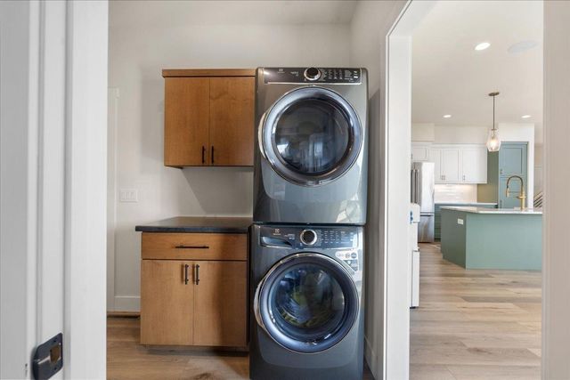 6629 Morning Dew Lane, Sun Prairie, WI 53590