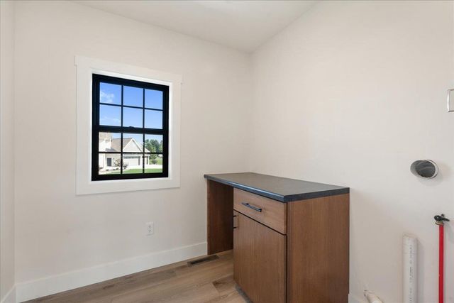 6629 Morning Dew Lane, Sun Prairie, WI 53590