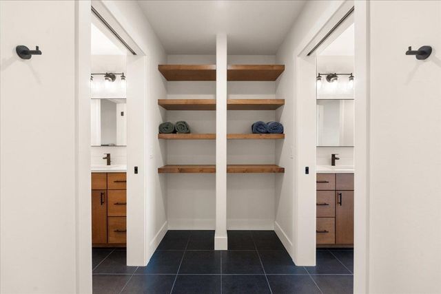 6629 Morning Dew Lane, Sun Prairie, WI 53590