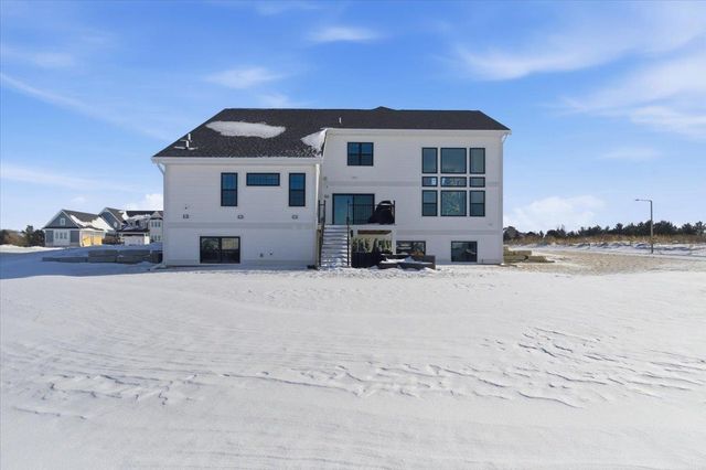 6629 Morning Dew Lane, Sun Prairie, WI 53590