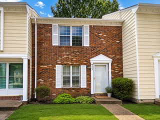 917 Spinnaker CT, Chesapeake, VA 23320