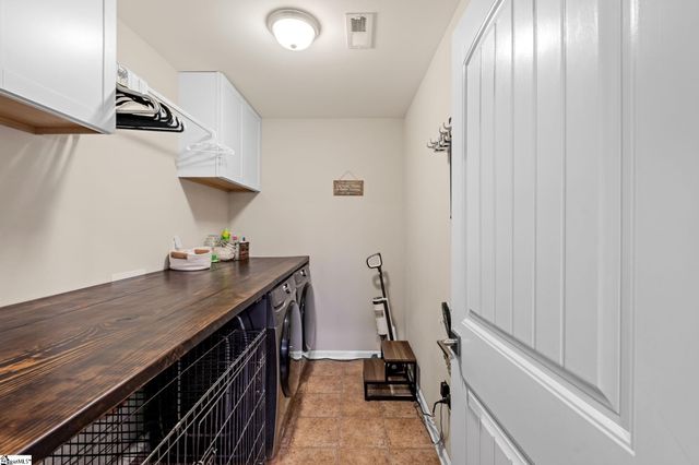 35 Lyman Lake Road, Lyman, SC 29365