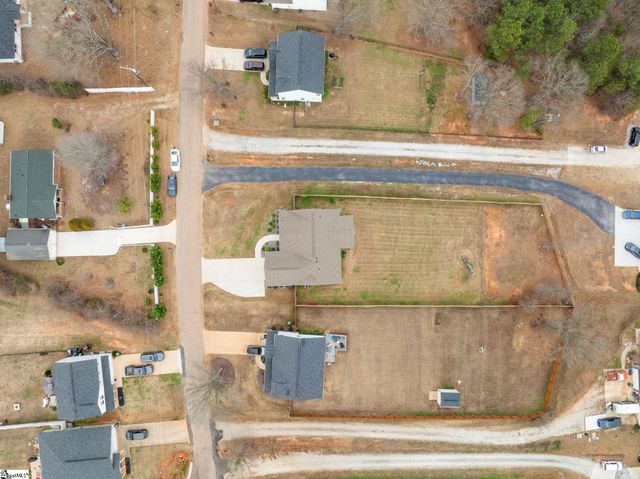 35 Lyman Lake Road, Lyman, SC 29365