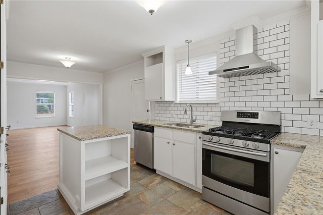 307 Paloma St, Corpus Christi, TX 78412