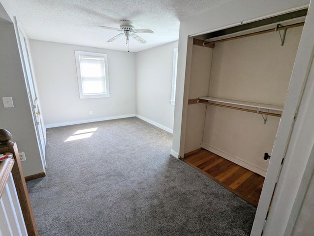 907 2nd Avenue NW, Faribault, MN 55021