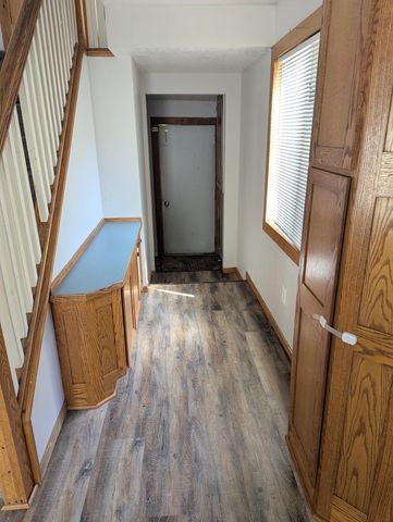 907 2nd Avenue NW, Faribault, MN 55021